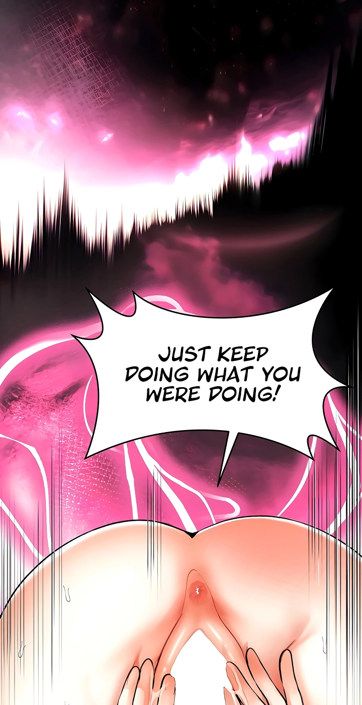 I'm the only guy in the massage parlor. Chapter 10 page 77 - 