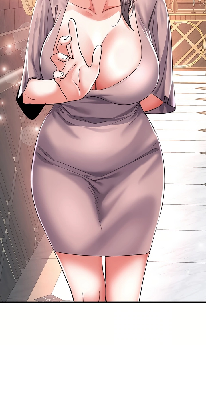 I'm the only guy in the massage parlor. Chapter 11 page 53 - 