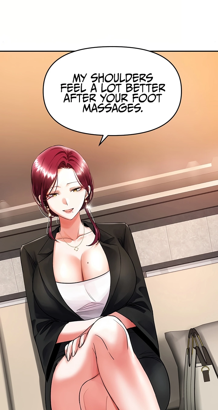 I'm the only guy in the massage parlor. Chapter 11 page 61 - 
