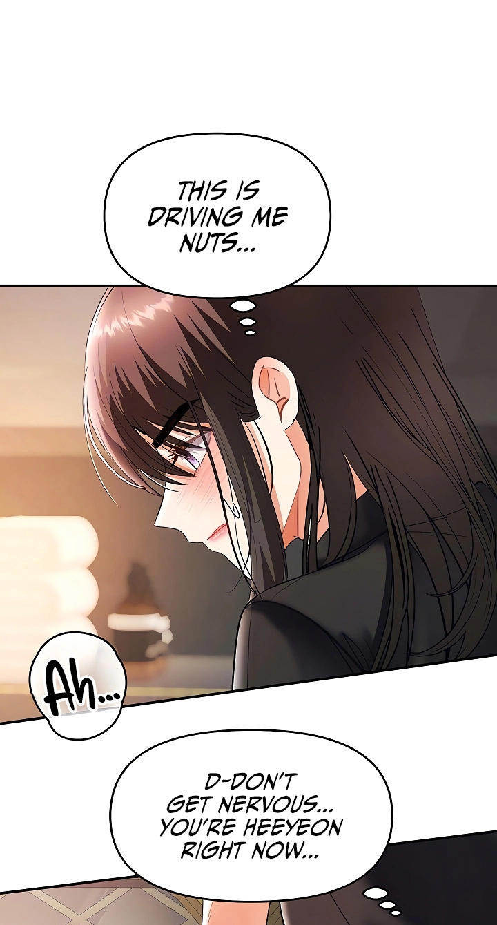 I'm the only guy in the massage parlor. Chapter 12 page 21 - 