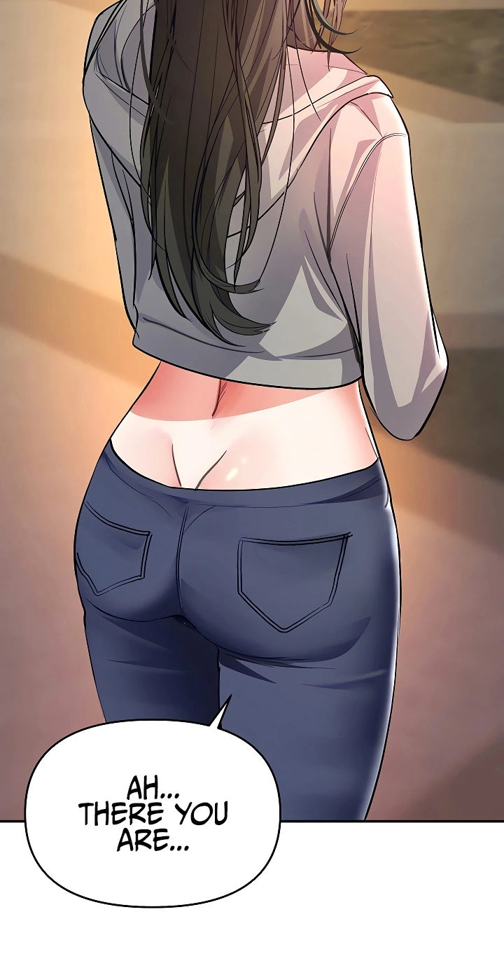 I'm the only guy in the massage parlor. Chapter 12 page 72 - 