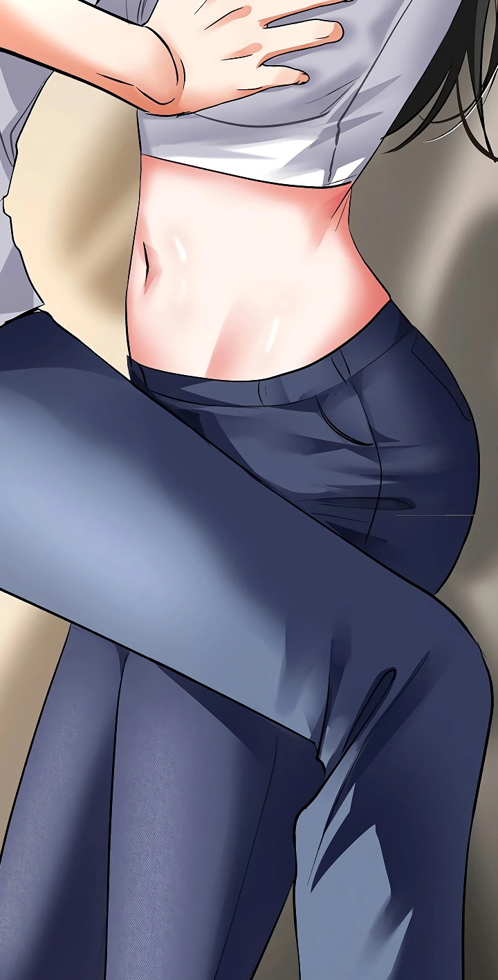I'm the only guy in the massage parlor. Chapter 13 page 91 - 
