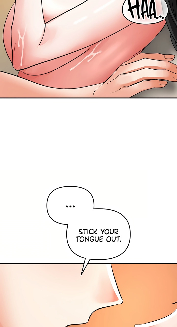I'm the only guy in the massage parlor. Chapter 14 page 39 - 