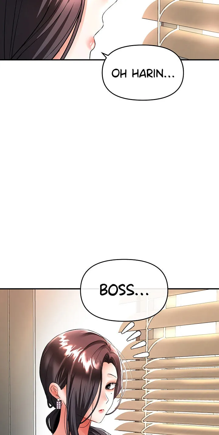 I'm the only guy in the massage parlor. Chapter 17 page 35 - 
