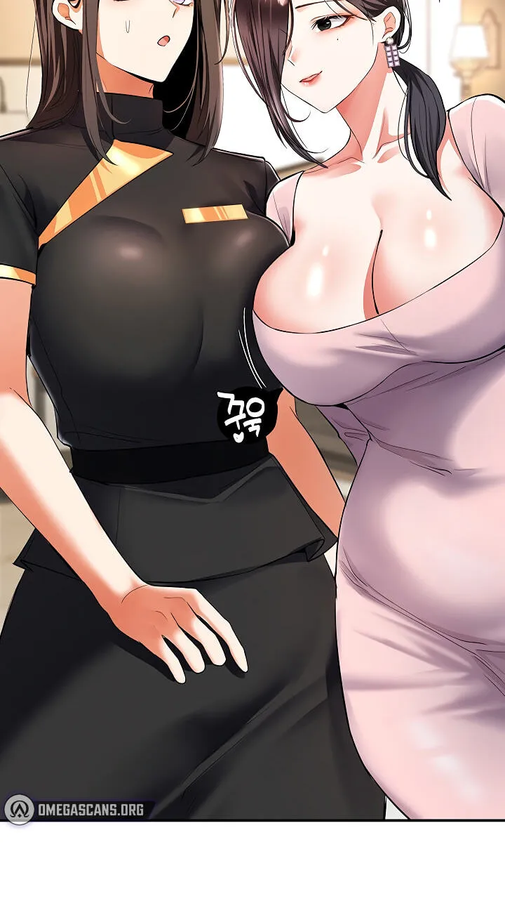 I'm the only guy in the massage parlor. Chapter 17 page 42 - 
