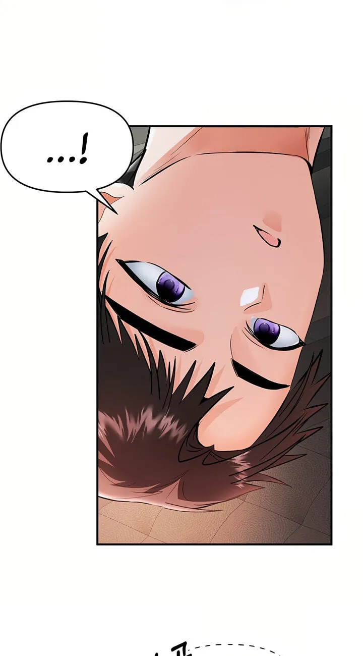 I'm the only guy in the massage parlor. Chapter 19 page 32 - 
