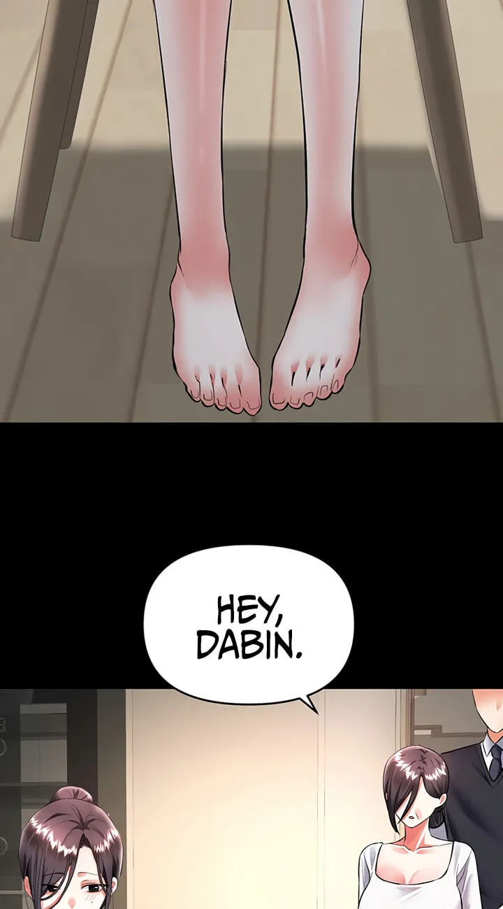 I'm the only guy in the massage parlor. Chapter 19 page 65 - 