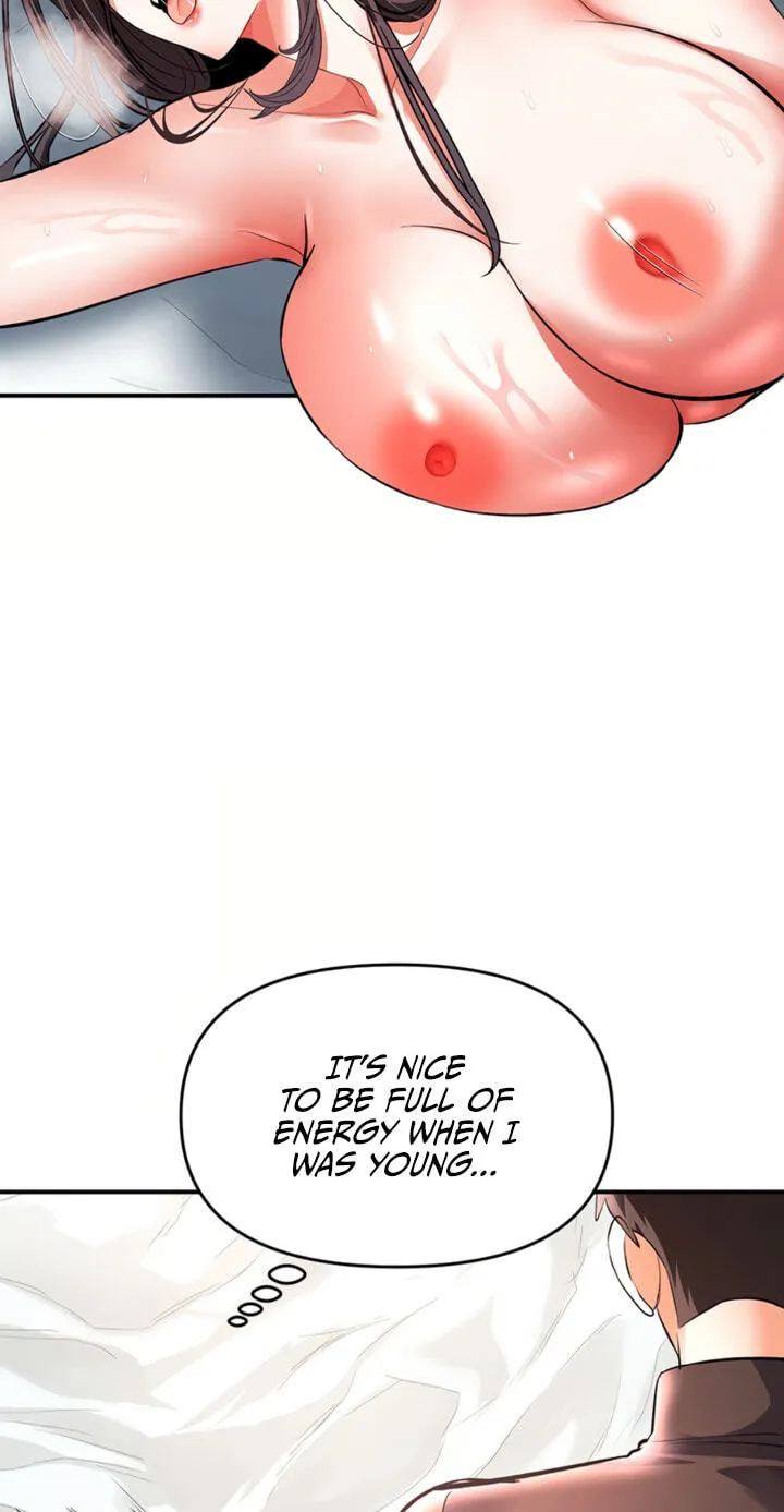 I'm the only guy in the massage parlor. Chapter 21 page 31 - 