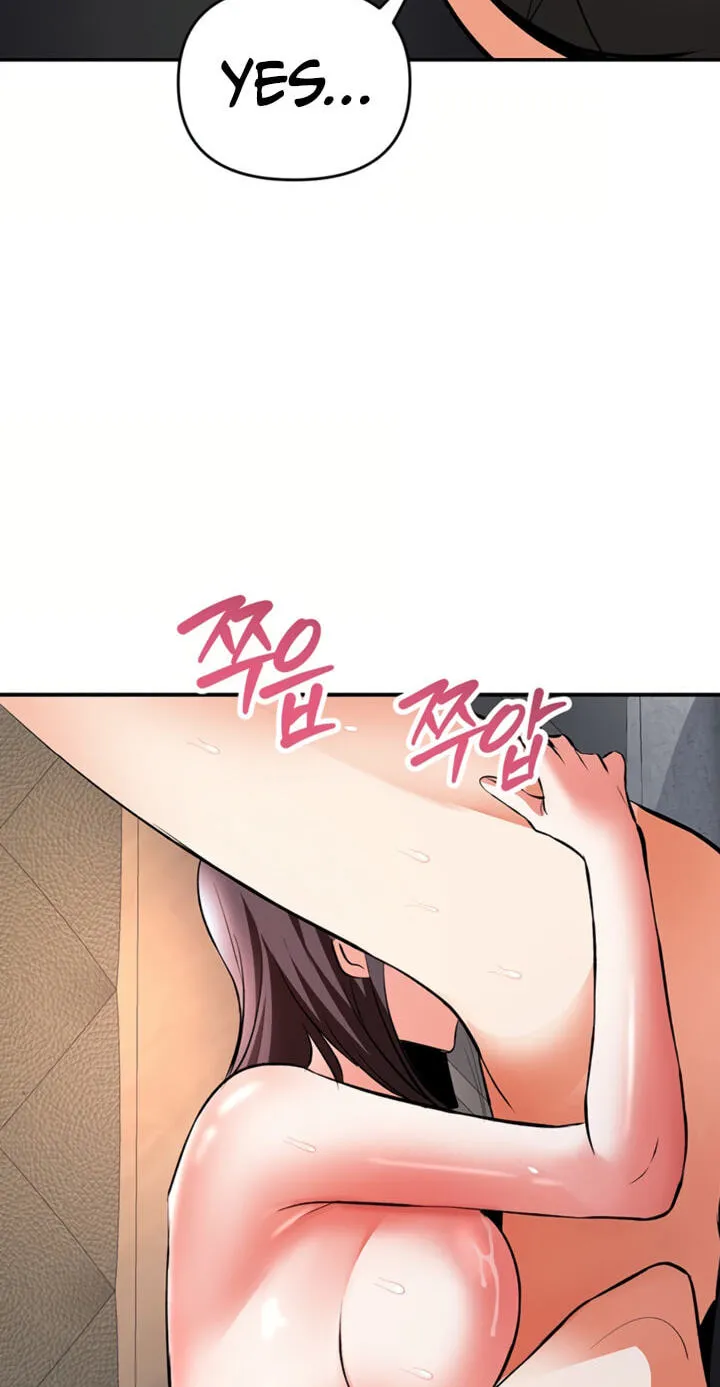 I'm the only guy in the massage parlor. Chapter 21 page 81 - 