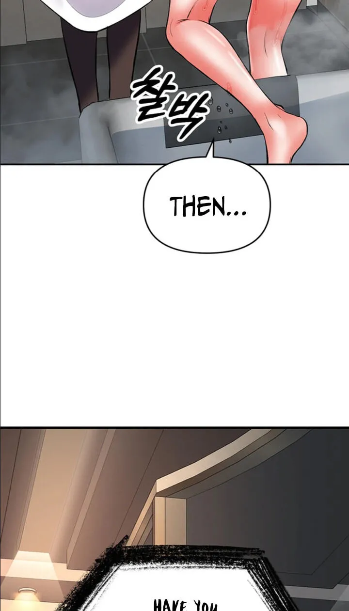 I'm the only guy in the massage parlor. Chapter 22 page 100 - 
