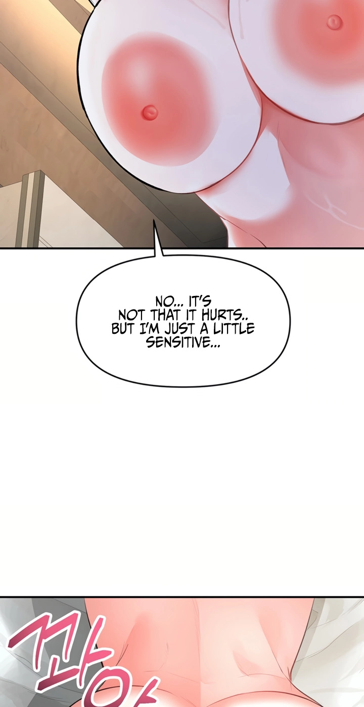 I'm the only guy in the massage parlor. Chapter 24 page 33 - 