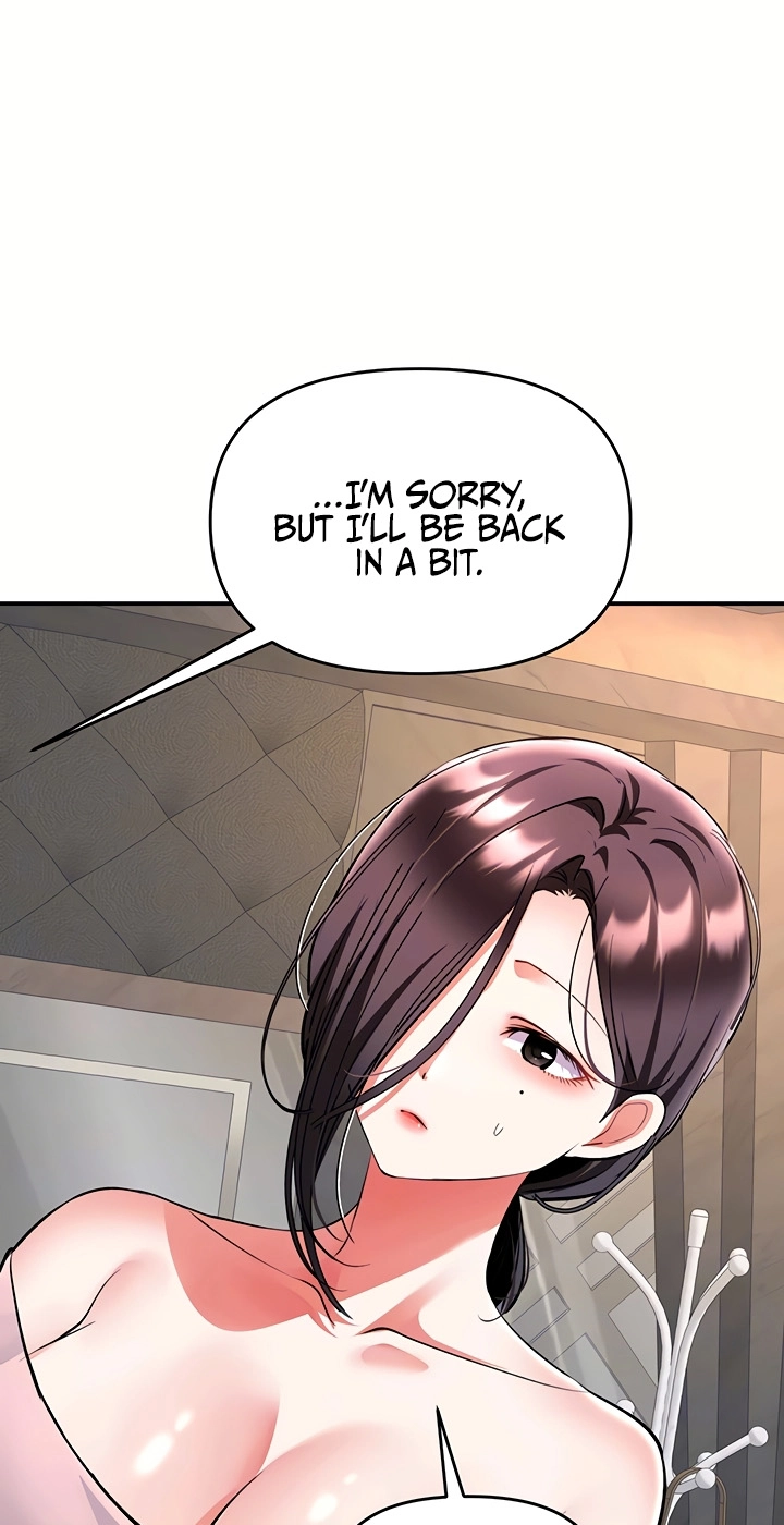 I'm the only guy in the massage parlor. Chapter 25 page 26 - 