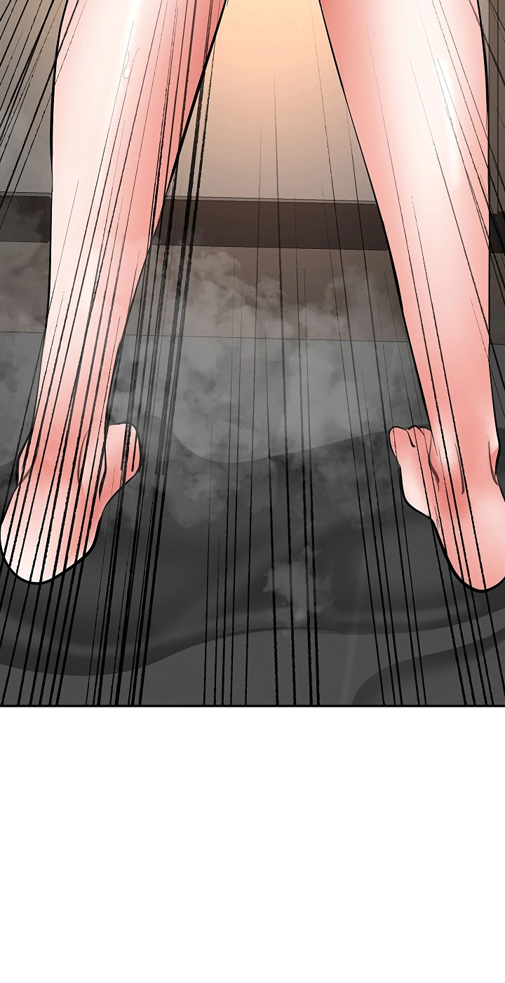 I'm the only guy in the massage parlor. Chapter 28 page 66 - 