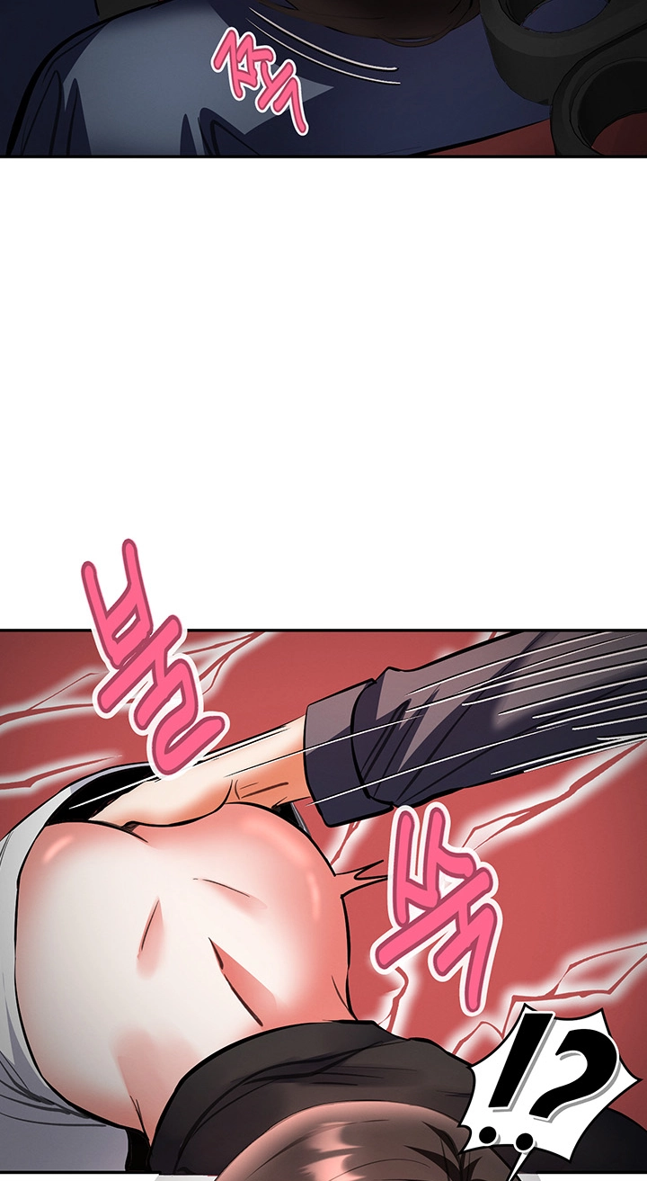 I'm the only guy in the massage parlor. Chapter 29 page 68 - 