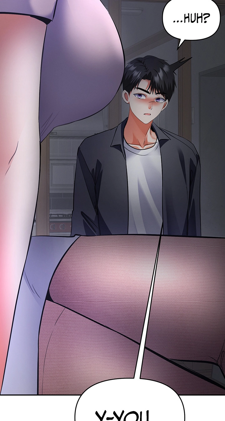 I'm the only guy in the massage parlor. Chapter 29 page 96 - 