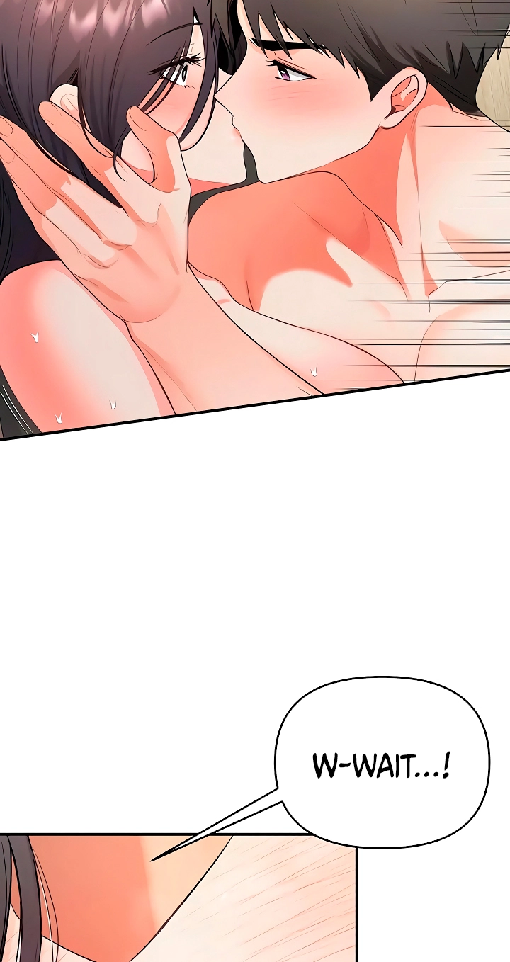 I'm the only guy in the massage parlor. Chapter 3 page 69 - 