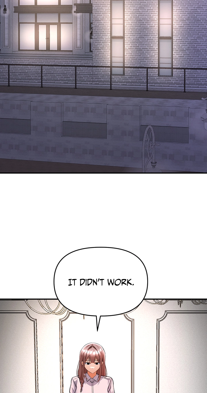 I'm the only guy in the massage parlor. Chapter 31 page 55 - 