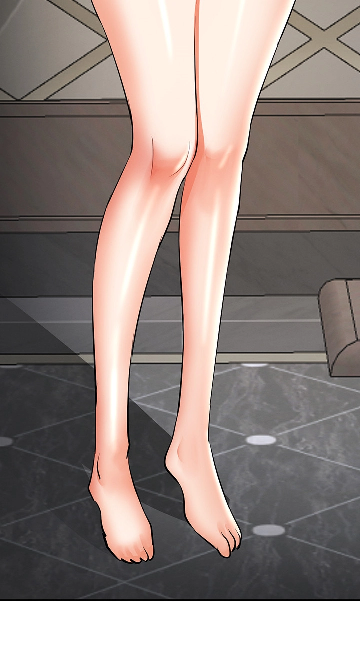 I'm the only guy in the massage parlor. Chapter 31 page 72 - 