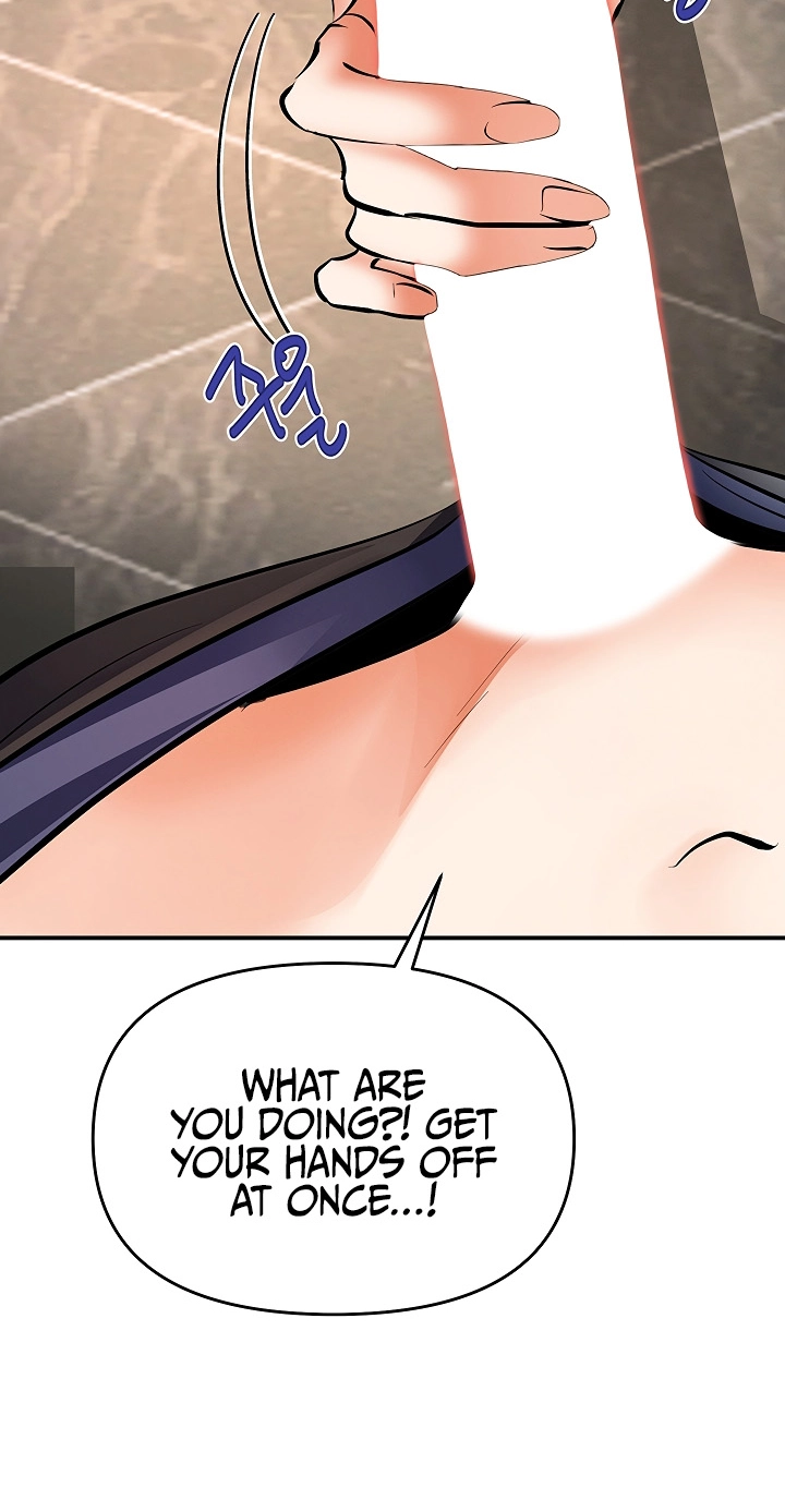 I'm the only guy in the massage parlor. Chapter 32 page 3 - 