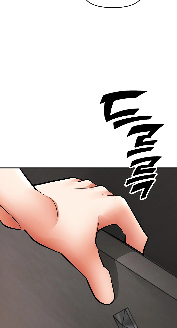 I'm the only guy in the massage parlor. Chapter 32 page 35 - 