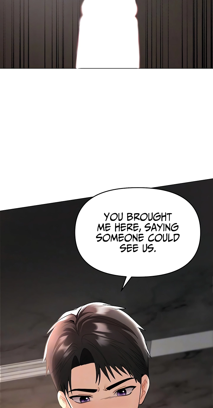 I'm the only guy in the massage parlor. Chapter 4 page 15 - 