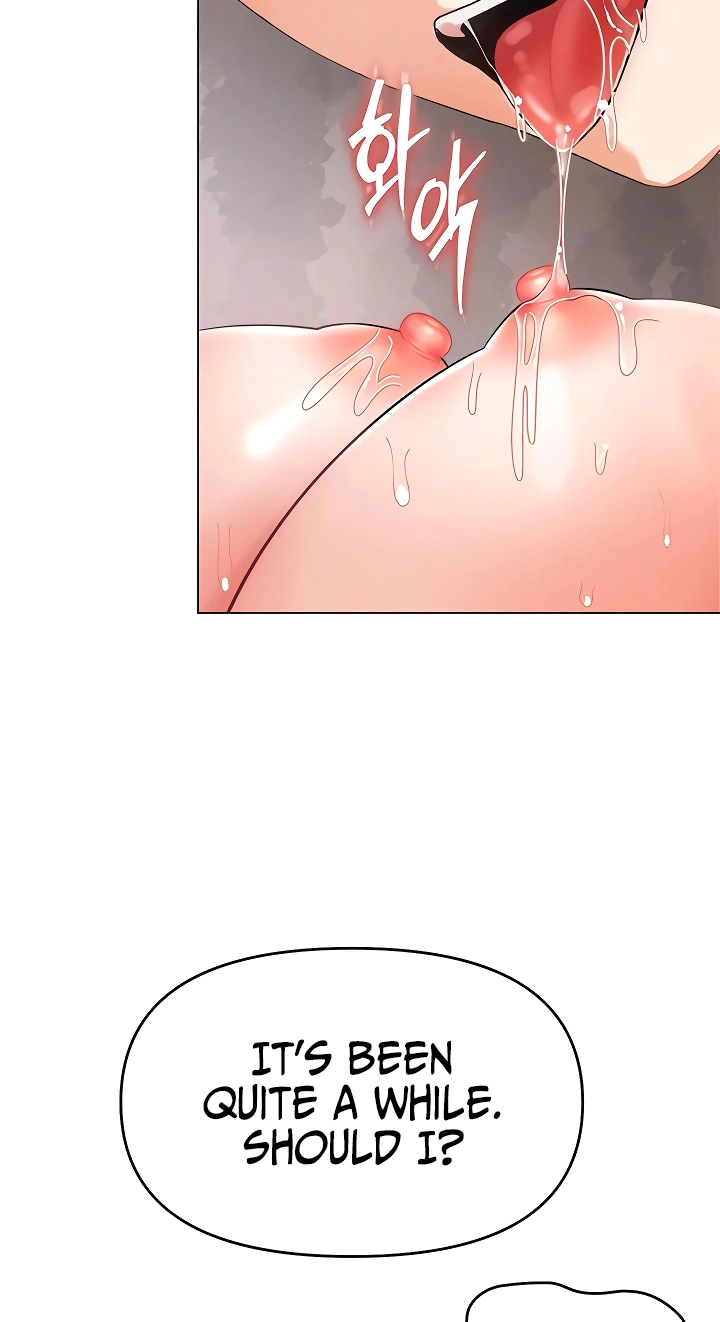 I'm the only guy in the massage parlor. Chapter 4 page 45 - 