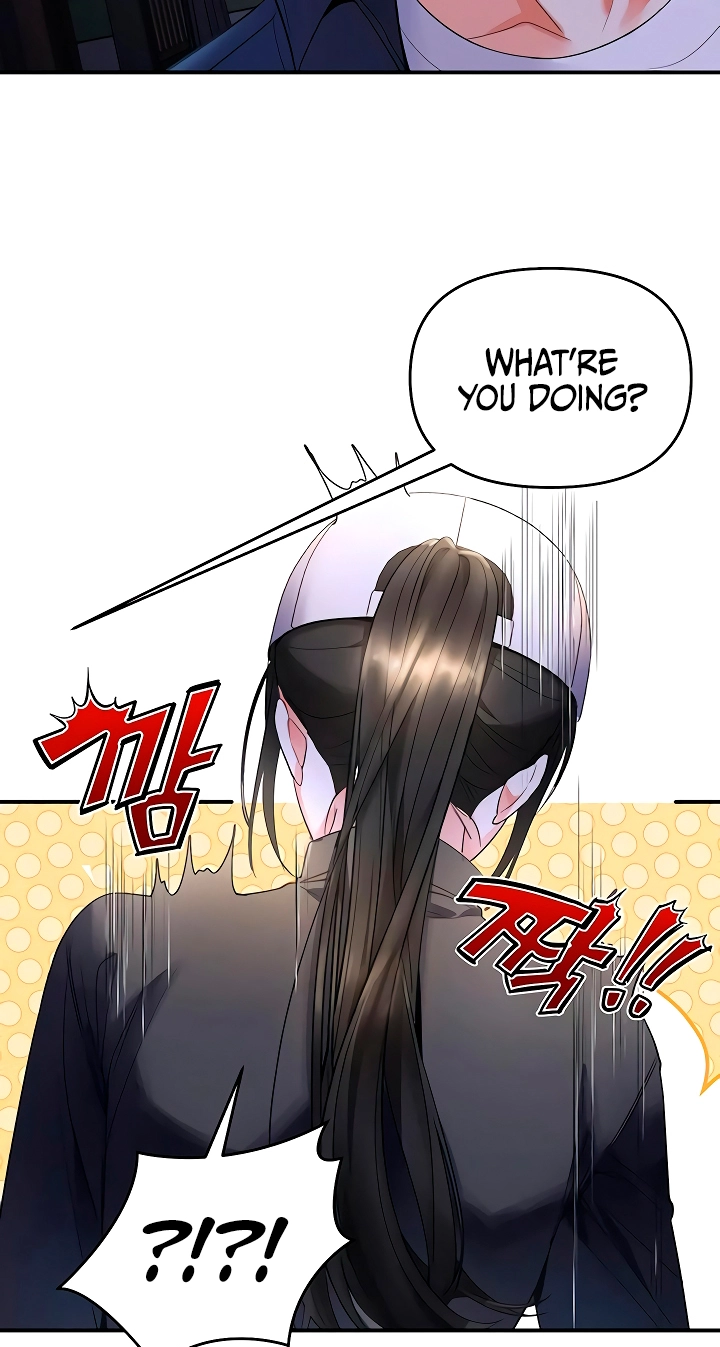 I'm the only guy in the massage parlor. Chapter 5 page 27 - 