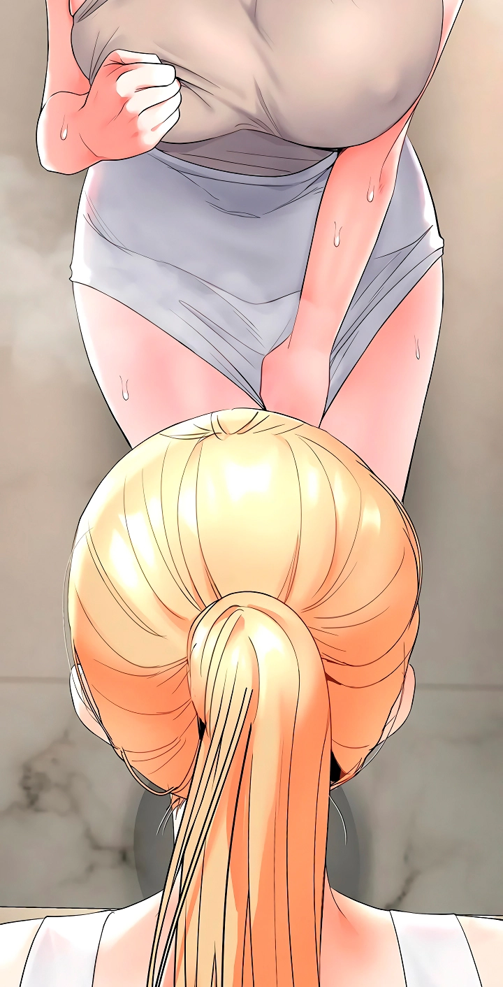I'm the only guy in the massage parlor. Chapter 5 page 5 - 