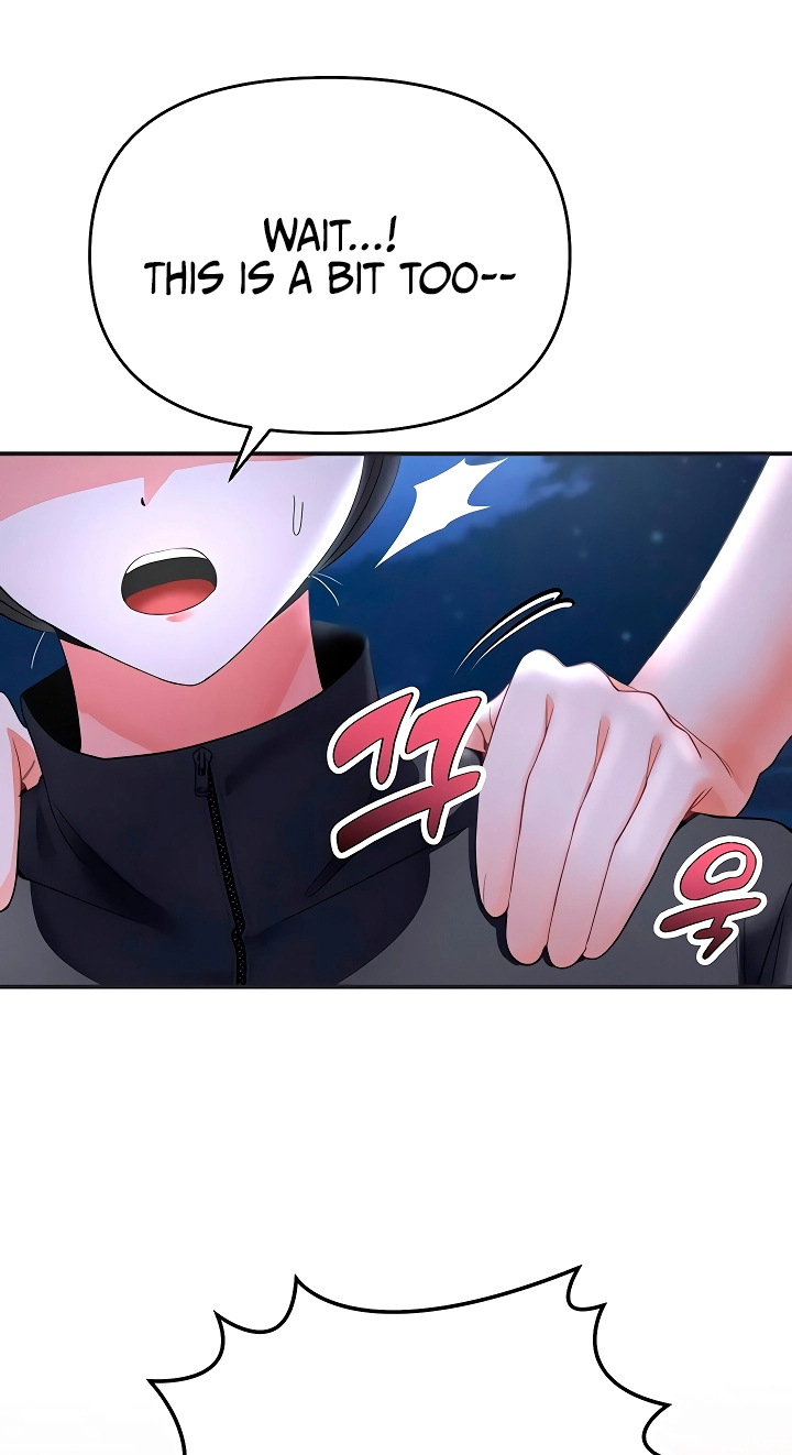 I'm the only guy in the massage parlor. Chapter 5 page 65 - 