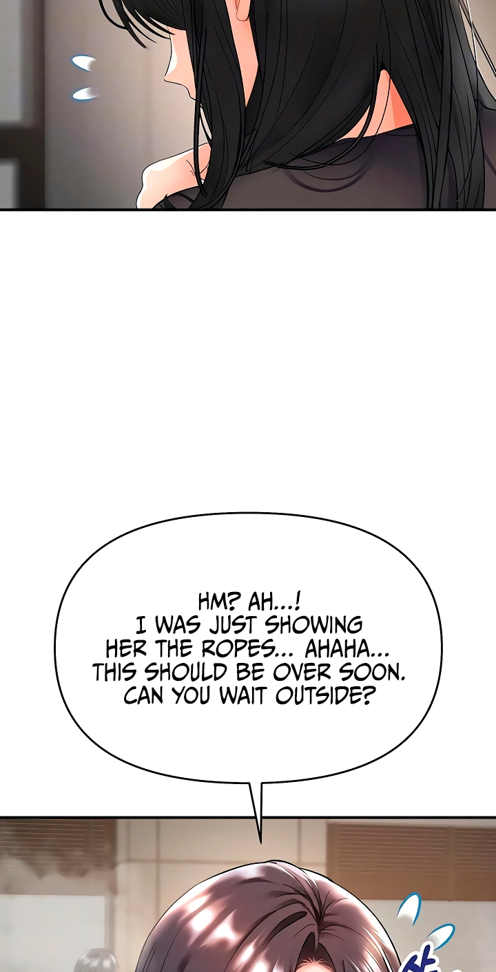 I'm the only guy in the massage parlor. Chapter 5 page 9 - 