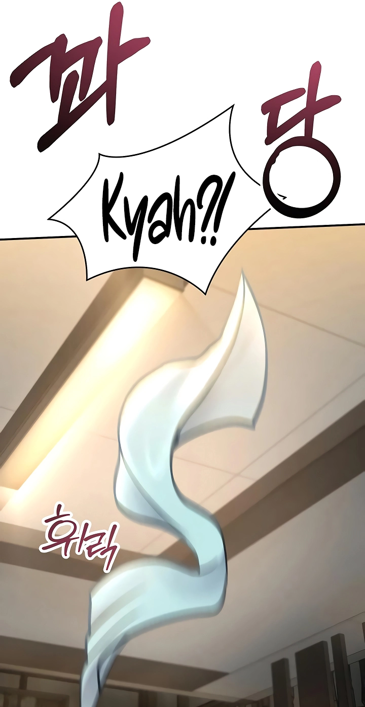 I'm the only guy in the massage parlor. Chapter 6 page 31 - 