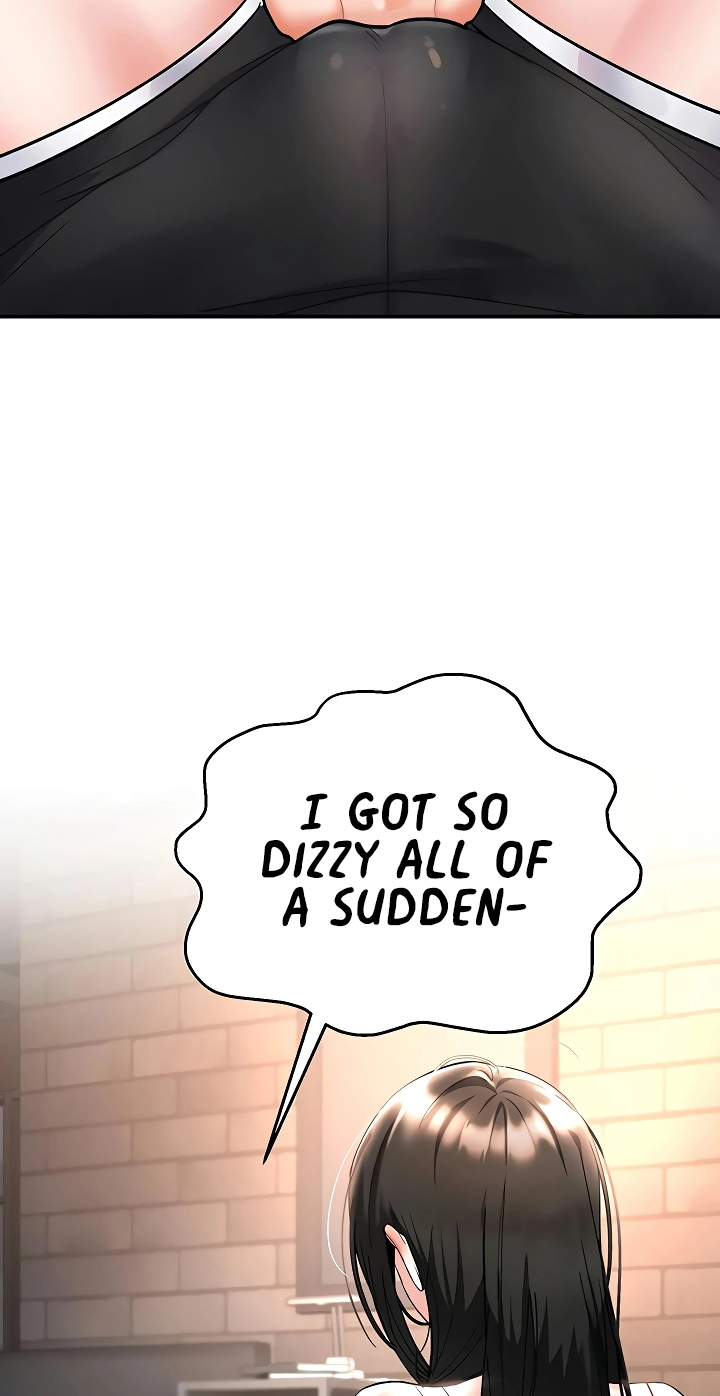 I'm the only guy in the massage parlor. Chapter 6 page 33 - 