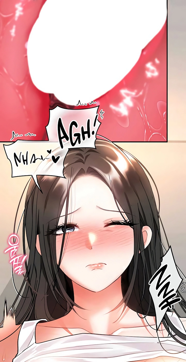 I'm the only guy in the massage parlor. Chapter 7 page 108 - 