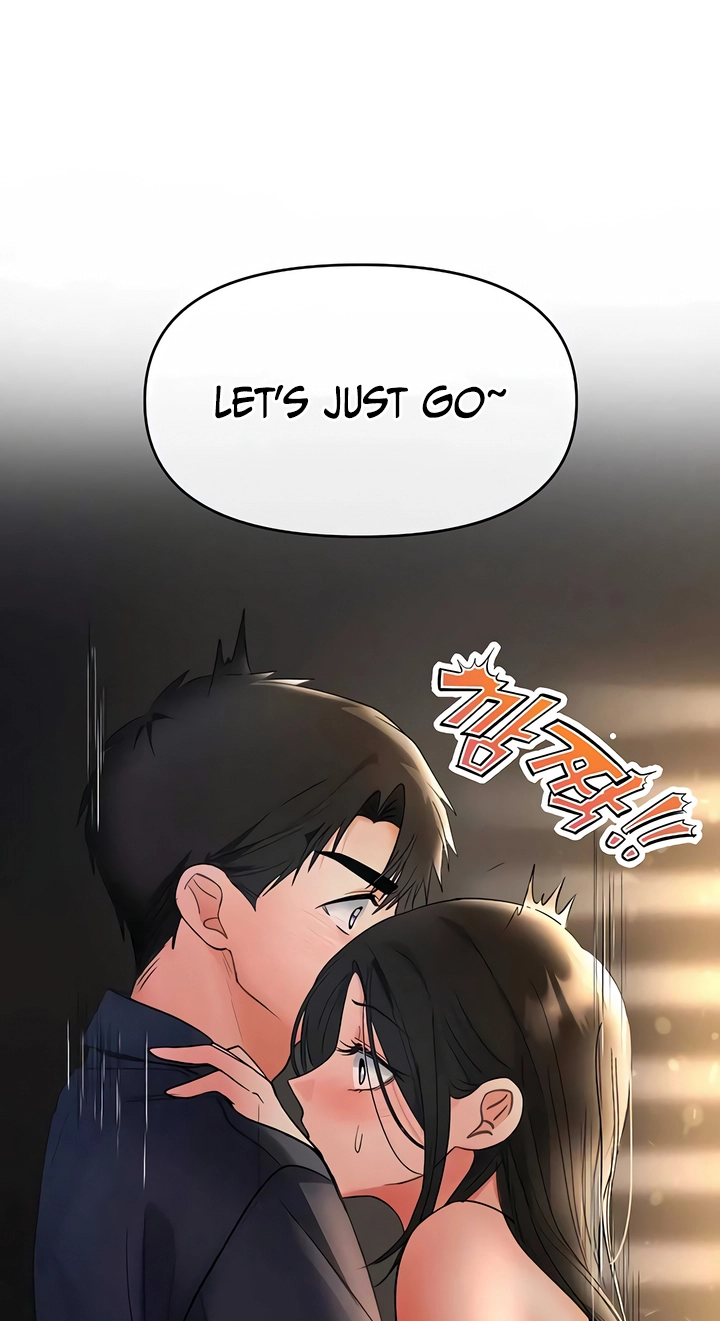 I'm the only guy in the massage parlor. Chapter 7 page 37 - 