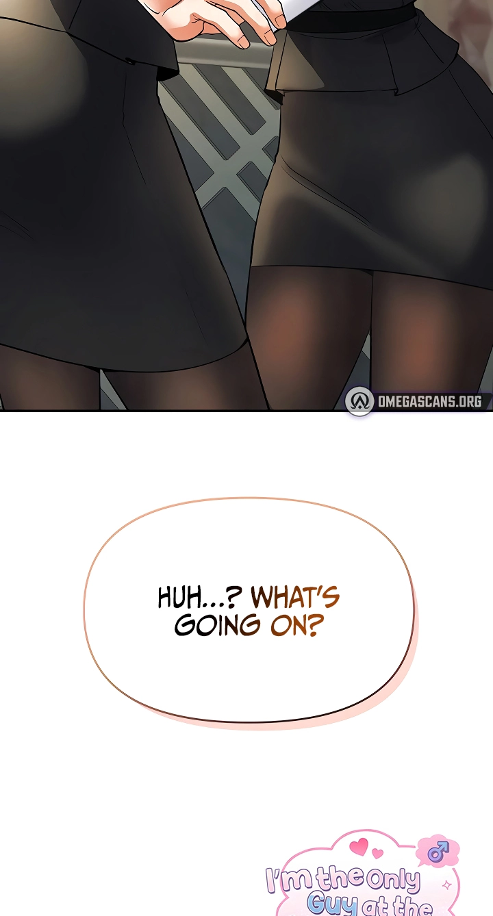 I'm the only guy in the massage parlor. Chapter 8 page 101 - 