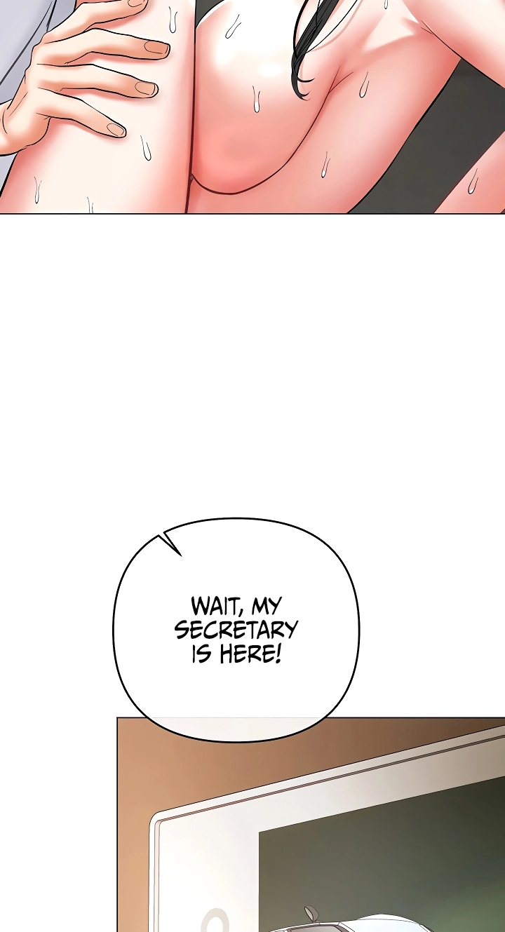 I'm the only guy in the massage parlor. Chapter 8 page 35 - 