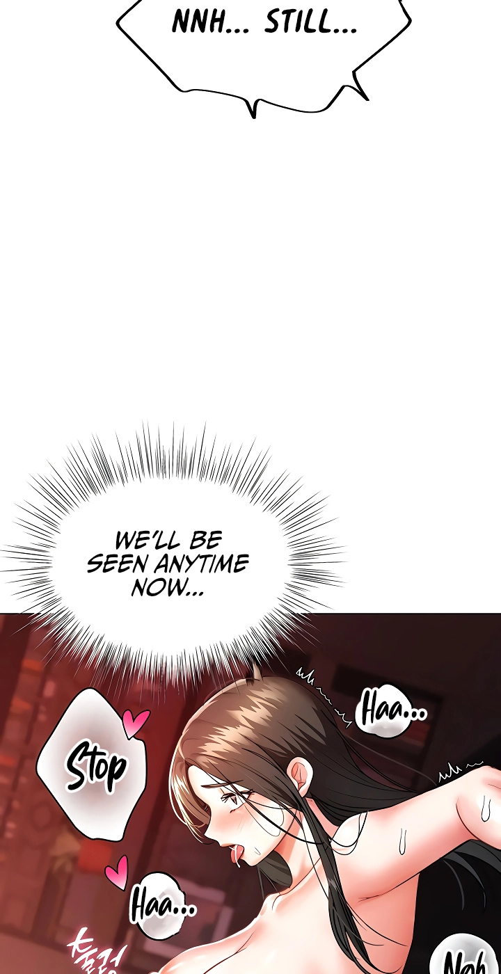 I'm the only guy in the massage parlor. Chapter 8 page 41 - 