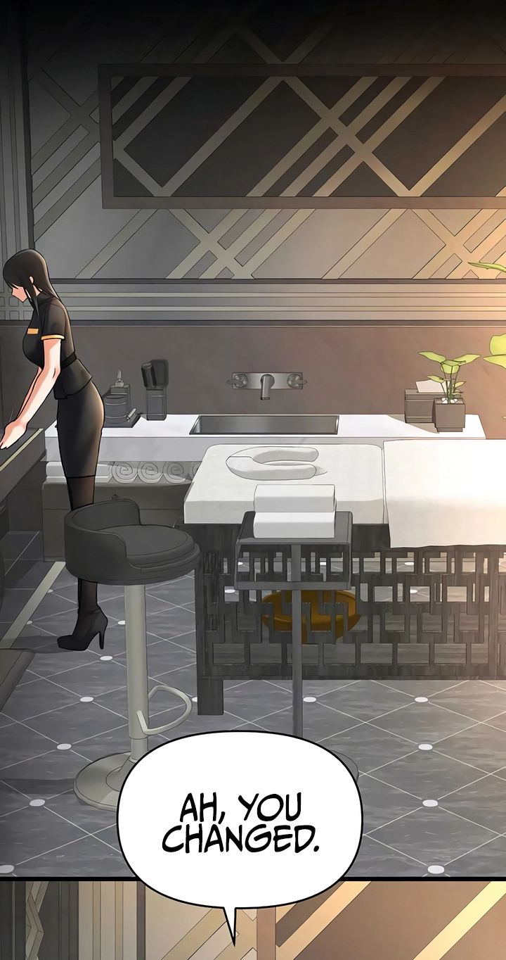 I'm the only guy in the massage parlor. Chapter 9 page 29 - 