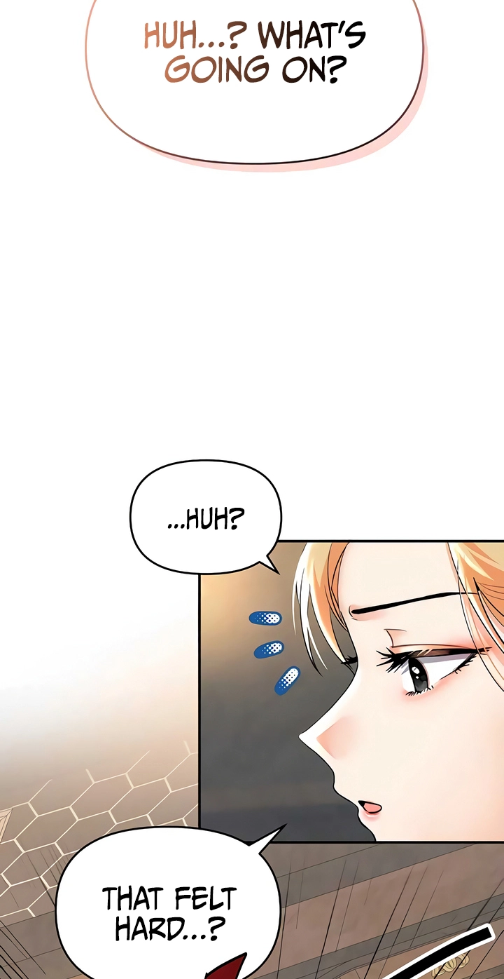 I'm the only guy in the massage parlor. Chapter 9 page 6 - 