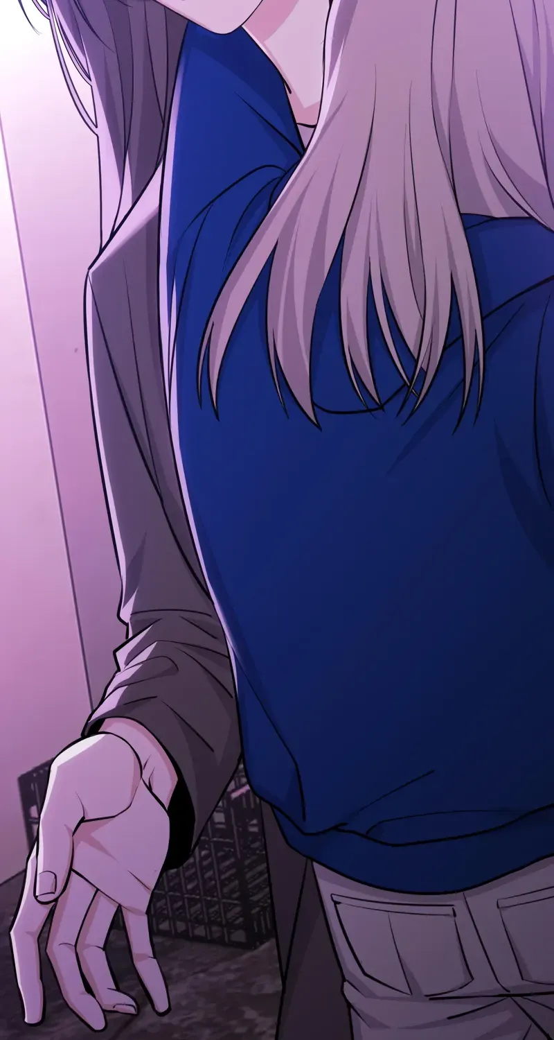 Their phantom Chapter 4 page 33 - 